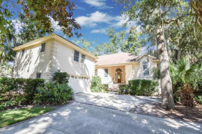 8 Flagg Dr